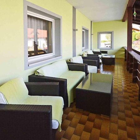 Gemuetliches Apartment In Ruhelage Villach Eksteriør billede