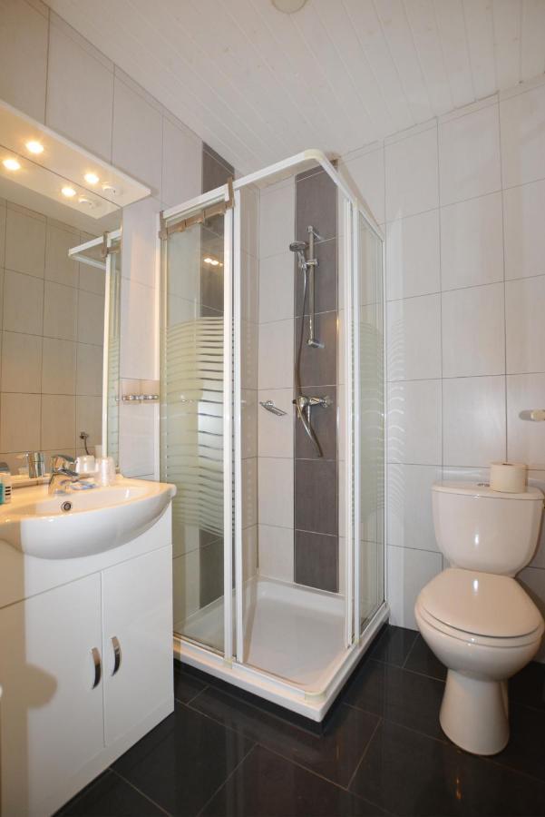 Gemuetliches Apartment In Ruhelage Villach Eksteriør billede